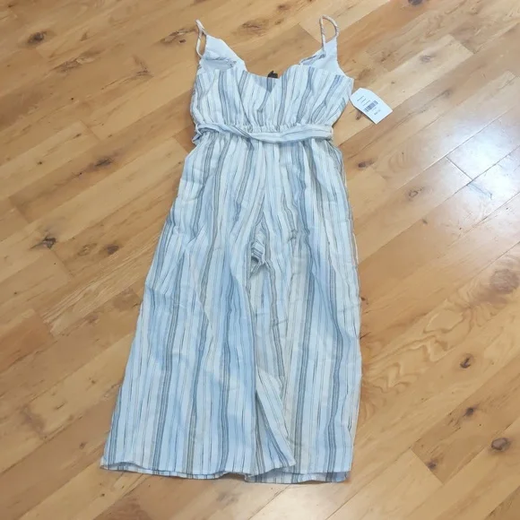 NWT Lumiere Jumpsuit size Large - Picture 8 of 10